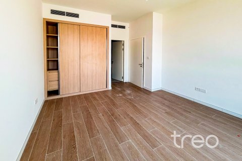 Townhouse in Dubai, UAE 4 bedrooms, 358.7 sq.m. № 734014 - photo 19