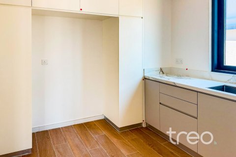 Townhouse in Dubai, UAE 4 bedrooms, 358.7 sq.m. № 734014 - photo 5