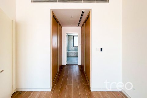 Townhouse in Dubai, UAE 4 bedrooms, 358.7 sq.m. № 734014 - photo 8