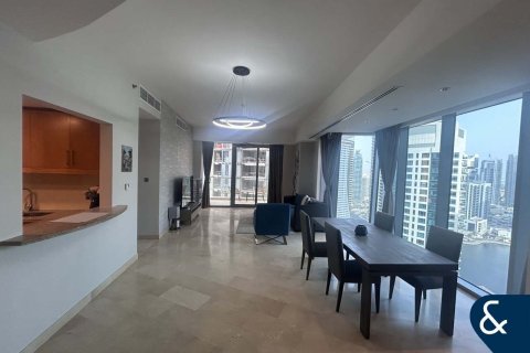 Lägenhet till försäljning i Dubai Marina, Dubai, UAE 2 sovrum, 134 kvm Nr. 666902 - fotografi 1