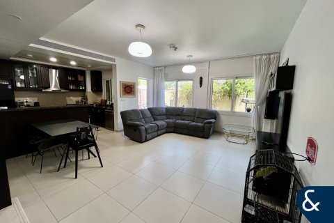 וילה למכירה ב Dubai Land, Dubai, איחוד האמירויות 3 חדרי שינה, 175 מ"ר, מספר 666898 - תמונה 2