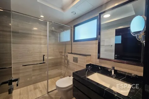 Townhouse in DAMAC Hills (Akoya by DAMAC), Dubai, UAE 6 bedrooms, 339 sq.m. № 649444 - photo 8