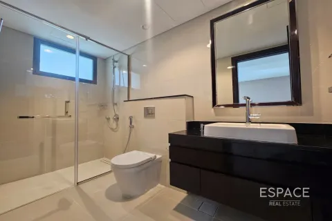 Townhouse in DAMAC Hills (Akoya by DAMAC), Dubai, UAE 6 bedrooms, 339 sq.m. № 649444 - photo 9