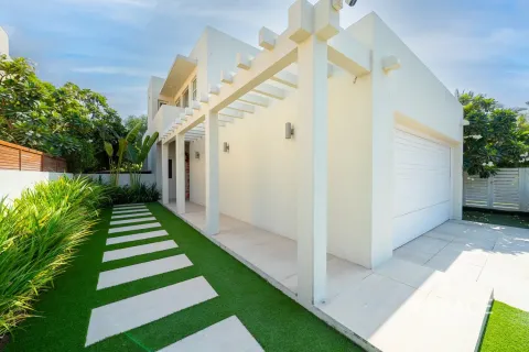 Villa til salgs i Arabian Ranches, Dubai, Emiratene 4 soverom, 420 kvm Nr. 649450 - Foto 19