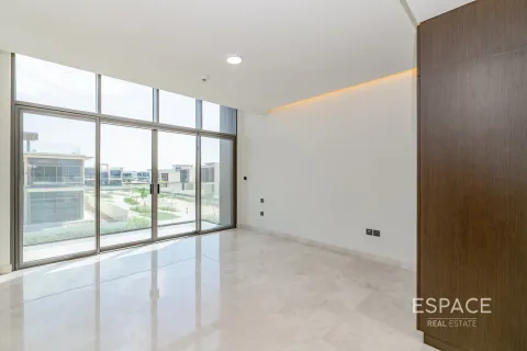 Villa itt: Dubai Hills Estate, EAE, 5 hálószoba, 569 m², azonosító: 649447 - fénykép 2
