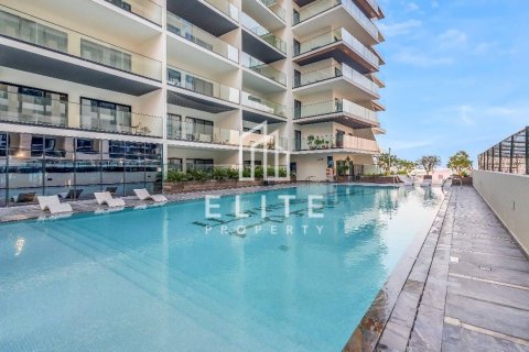 Apartment in Dubai, UAE 1 bedroom, 68 sq.m. № 647518 - photo 1