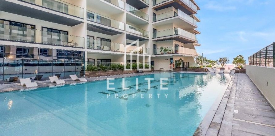 Apartment in Dubai, UAE 1 bedroom, 68 sq.m. № 647518