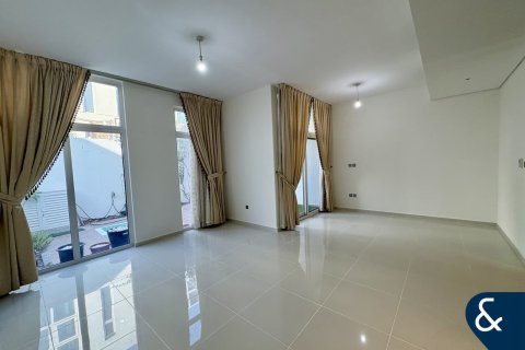Villa zum Verkauf in DAMAC Hills (Akoya by DAMAC), Dubai, VAE 3 Schlafzimmer, 228 m2 Nr. 684900 - Foto 4
