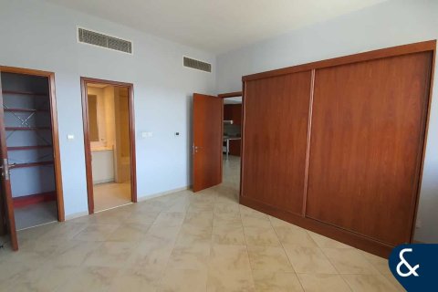 Lägenhet till försäljning i Motor City, Dubai, UAE 1 sovrum, 98 kvm Nr. 684898 - fotografi 3