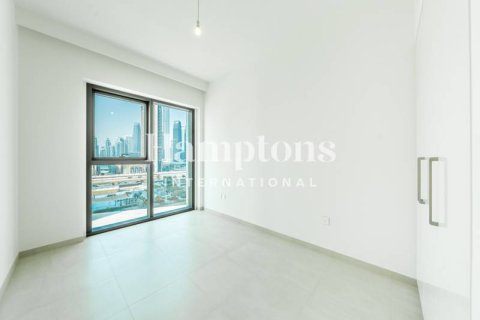 Apartment sa Downtown Dubai (Downtown Burj Dubai), UAE 3 silid-tulugan, 151.53965748 sq.m. № 652506 - larawan 17