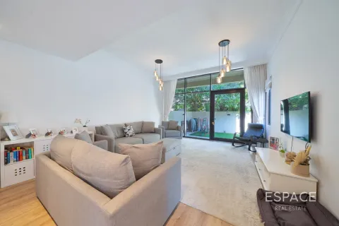 Adosado en venta en DAMAC Hills (Akoya by DAMAC), Dubai, EAU 4 dormitorios, 311 m2 № 652570 - foto 8