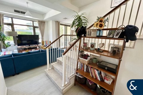 Villa til salg i Reem, Dubai, UAE 3 soveværelser, 236 kvm № 667668 - foto 8