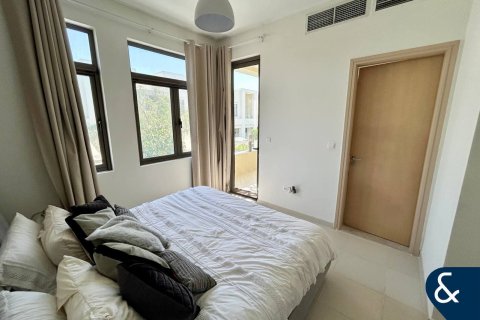 Villa til salg i Reem, Dubai, UAE 3 soveværelser, 236 kvm № 667668 - foto 10