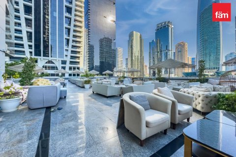 Myymälä Dubai, Arabiemiraatit 435.7 m2 № 722464