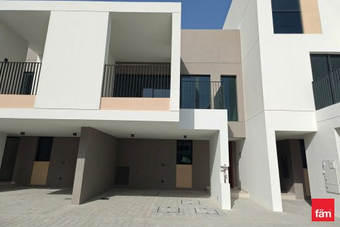 Radový dom v Dubai, SAE 3 spálne, 129 m2 č. 722466 - Fotografia 4