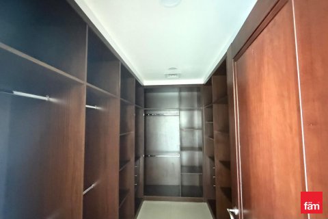 Vilë në Dubai, Emiratet e Bashkuara Arabe 4 dhoma gjumi, 405 m2. № 722467 - Foto 14