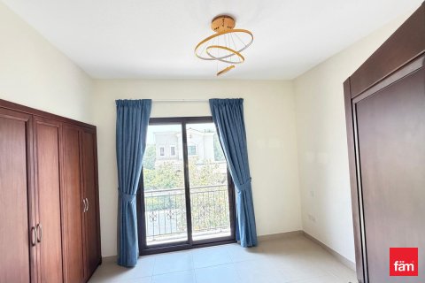 Vilë në Dubai, Emiratet e Bashkuara Arabe 4 dhoma gjumi, 405 m2. № 722467 - Foto 7