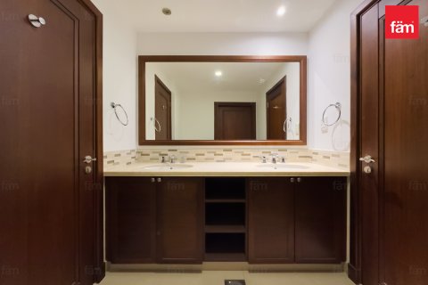 Villa itt: Dubai, EAE, 4 hálószoba, 405 m², azonosító: 722467 - fénykép 18