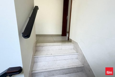 Vilë në Dubai, Emiratet e Bashkuara Arabe 4 dhoma gjumi, 405 m2. № 722467 - Foto 13