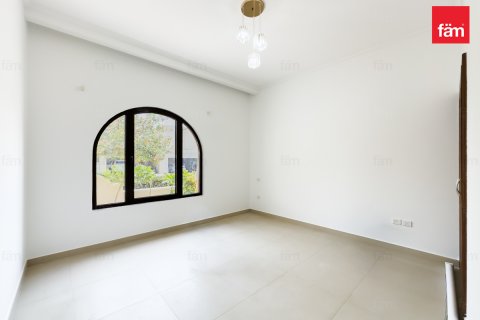 Villa itt: Dubai, EAE, 4 hálószoba, 405 m², azonosító: 722467 - fénykép 10