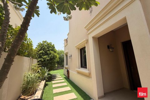 Vilë në Dubai, Emiratet e Bashkuara Arabe 4 dhoma gjumi, 405 m2. № 722467 - Foto 24
