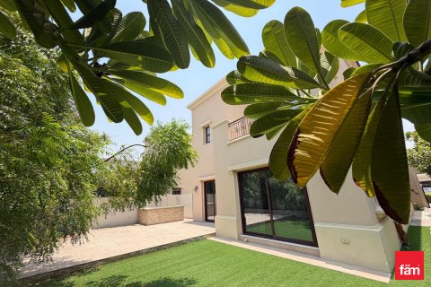 Vilë në Dubai, Emiratet e Bashkuara Arabe 4 dhoma gjumi, 405 m2. № 722467 - Foto 21