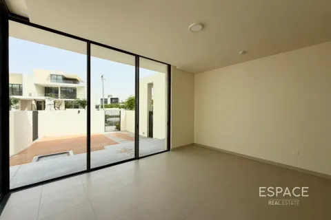 Villa itt: Dubai Hills Estate, EAE, 5 hálószoba, 964 m², azonosító: 649904 - fénykép 11