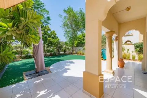 Villa till försäljning i The Springs, Dubai, UAE 3 sovrum, 245 kvm Nr. 649903 - fotografi 16