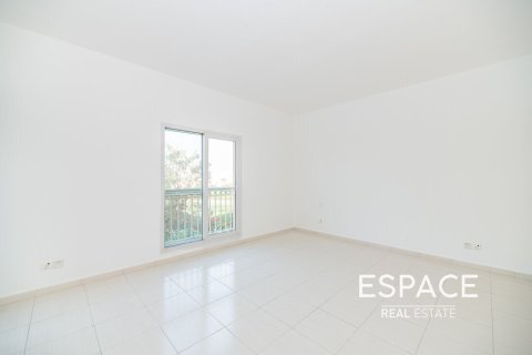 Villa till försäljning i The Springs, Dubai, UAE 3 sovrum, 228 kvm Nr. 649867 - fotografi 14