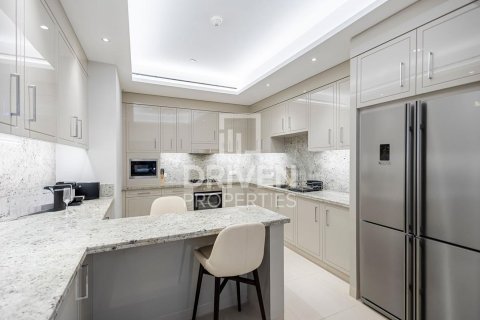 Apartemen di Downtown Dubai (Downtown Burj Dubai), Dubai, UEA 2 kamar tidur, 143.26 m2 nomor 759202 - foto 13