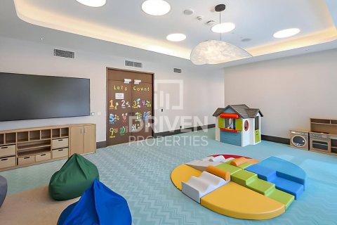 Apartament në Downtown Dubai (Downtown Burj Dubai), Dubai, Emiratet e Bashkuara Arabe 2 dhoma gjumi, 112.23 m2. № 759205 - Foto 12