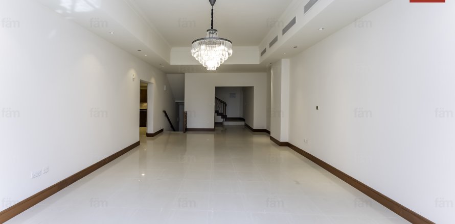 Таунхаус в Пальма Джумейра, Дубай, ОАЭ 3 спальни, 347.9м2 № 661515