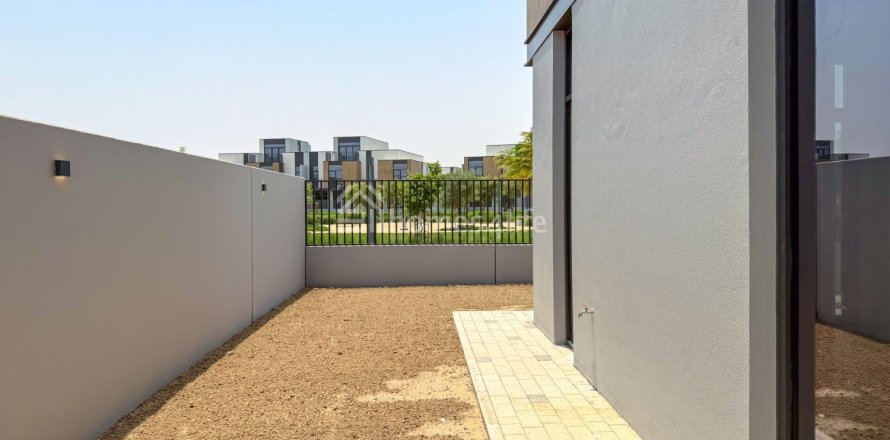 Kuća u nizu u gradu Mudon, Dubai, UAE 4 spavaće sobe, 229 m2 Br. 704154