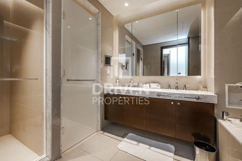 Apartament në Downtown Dubai (Downtown Burj Dubai), Dubai, Emiratet e Bashkuara Arabe 2 dhoma gjumi, 124.21 m2. № 745233 - Foto 15