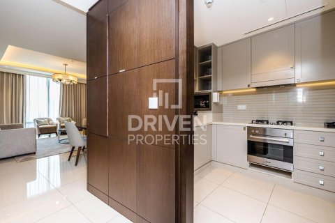 Apartament në Downtown Dubai (Downtown Burj Dubai), Dubai, Emiratet e Bashkuara Arabe 2 dhoma gjumi, 124.21 m2. № 745233 - Foto 10