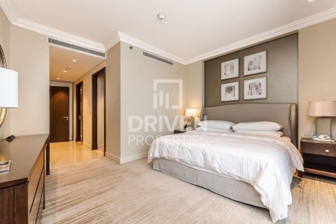 Apartament në Downtown Dubai (Downtown Burj Dubai), Dubai, Emiratet e Bashkuara Arabe 2 dhoma gjumi, 124.21 m2. № 745233 - Foto 6