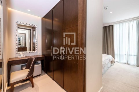 Apartament në Downtown Dubai (Downtown Burj Dubai), Dubai, Emiratet e Bashkuara Arabe 2 dhoma gjumi, 124.21 m2. № 745233 - Foto 18