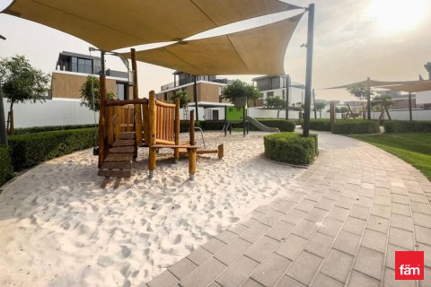 Вилла Дубай, БАӘ-да 4 жатын бөлмелер, 300 м² № 693005 - фото 8