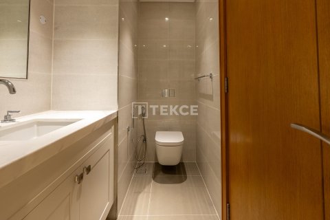 Apartment in Dubai, UAE 2 bedrooms, 130 sq.m. № 760614 - photo 29