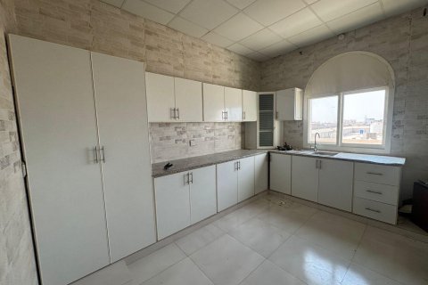Villa à vendre à  Al Riffa, Ras Al Khaimah, EAU 11 chambres, 1345 m2 № 656831 - photo 10