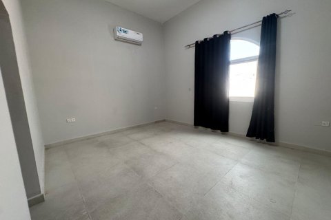 Villa à vendre à  Al Riffa, Ras Al Khaimah, EAU 11 chambres, 1345 m2 № 656831 - photo 15