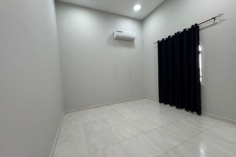 Villa à vendre à  Al Riffa, Ras Al Khaimah, EAU 11 chambres, 1345 m2 № 656831 - photo 7