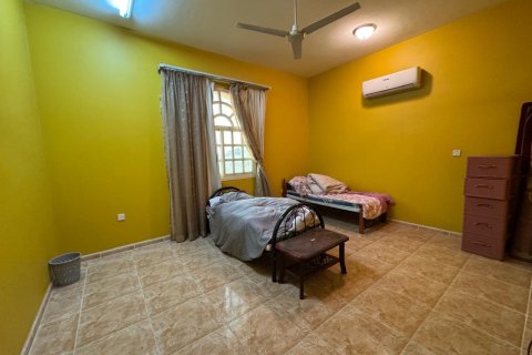 Vila di Al Dhait, Ras Al Khaimah, UAE 11 bilik tidur, 1466 meter persegi № 656832 - foto 13