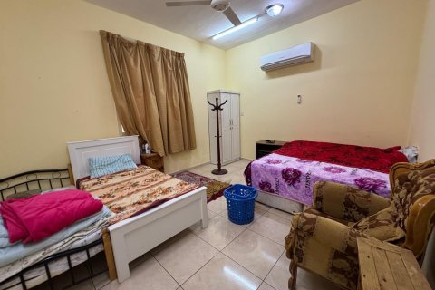 Vila di Al Dhait, Ras Al Khaimah, UAE 11 bilik tidur, 1466 meter persegi № 656832 - foto 11
