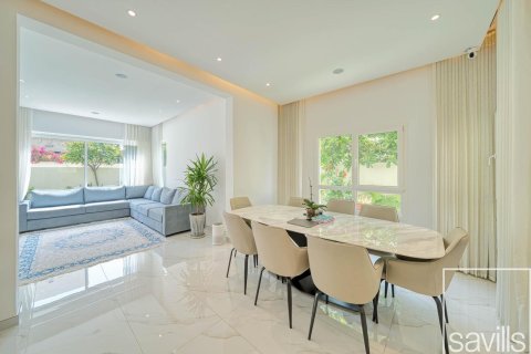 The Lakes、Dubai、UAE にあるヴィラの賃貸物件 3ベッドルーム、292.74 m2、No747794 - 写真 4