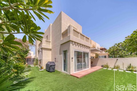 The Lakes、Dubai、UAE にあるヴィラの賃貸物件 3ベッドルーム、292.74 m2、No747794 - 写真 2