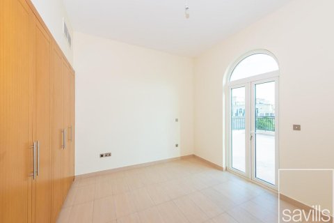 Villa para arrendamento em Jumeirah Park, Dubai, EAU 4 quartos, 726.5 m2 № 747792 - foto 8