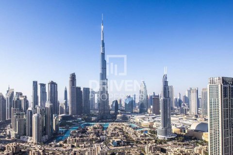 Apartment in Downtown Dubai (Downtown Burj Dubai), UAE 2 bedrooms, 99.59 sq.m. № 742280