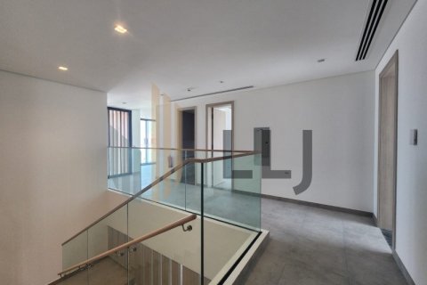 Villa on the Saadiyat Island, Abu Dhabi, UAE 4 bedrooms, 470.1 sq.m. № 596688 - photo 11