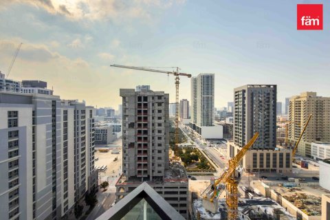Apartmen di Dubai, UAE 1 bilik tidur, 74 meter persegi № 691302 - foto 6